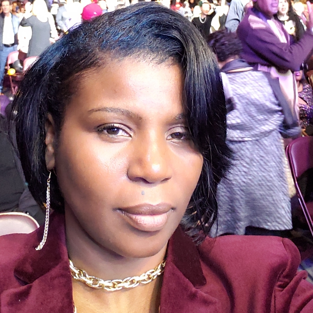 Meet your Posher, Nyree